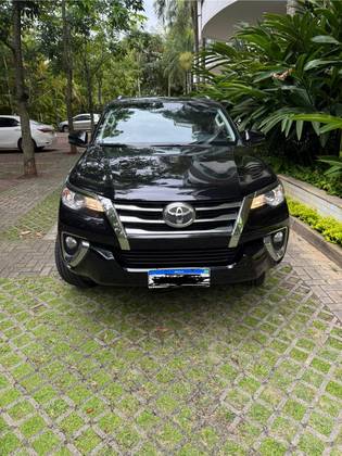 TOYOTA HILUX SW4 2.7 SRV 7 LUGARES 4X2 16V FLEX 4P AUTOMÁTICO